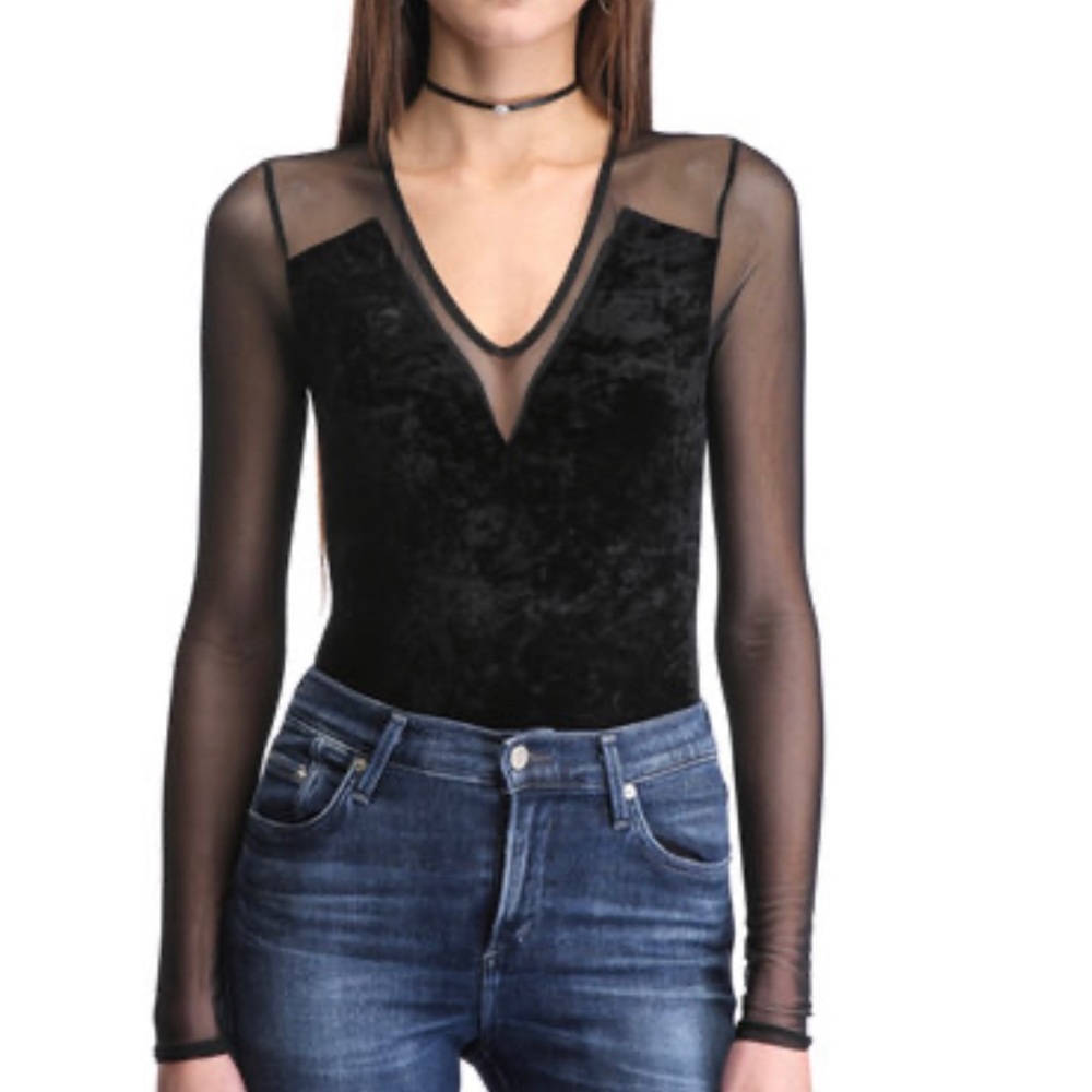 NWT BCBGeneration Black Dive Deep V Bodysuit Small